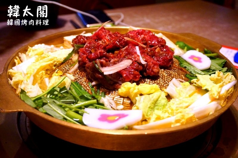 【台北中山】韓太閣韓國烤肉料理！中山區有一條韓國餐廳街，整條都是韓式料理好酷！不用去韓國也可以韓服體驗！