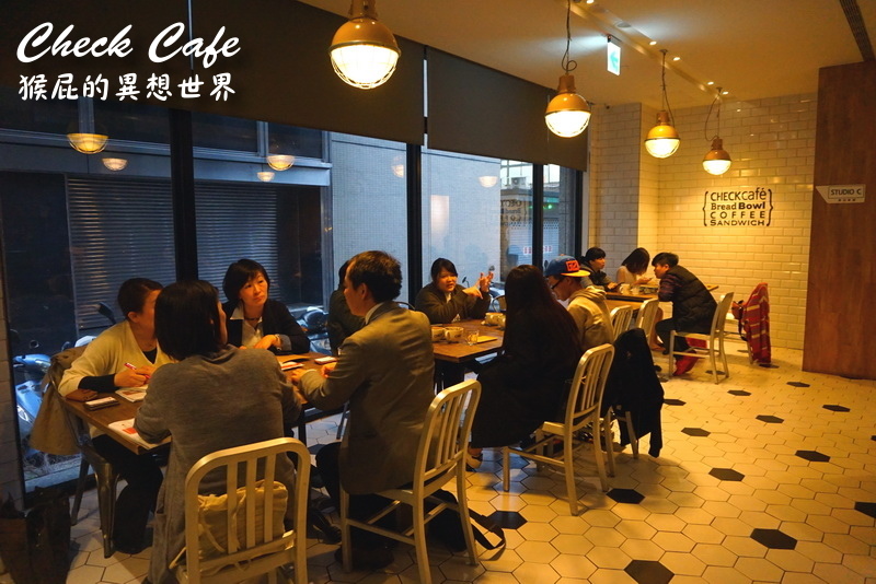 【台北行天宮】行天宮旁超人氣咖啡廳Check Cafe雀客咖啡！工業風早午餐，隔壁就是潮流旅店Check Inn雀客旅館！有包廂！捷運行天宮站！(行天宮美食、行天宮餐廳) @猴屁的異想世界